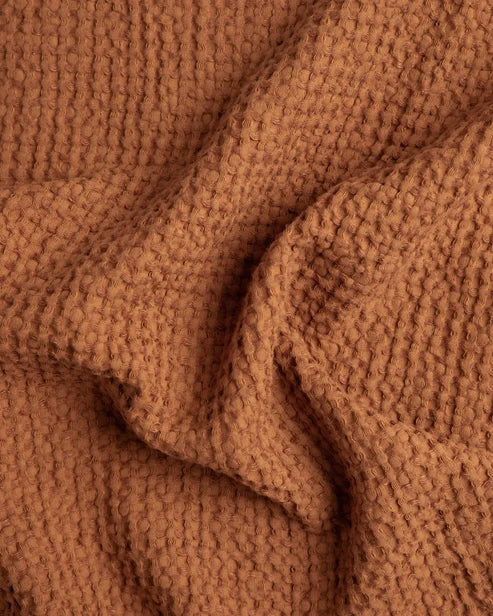 Women's waffle robe in Cinnamon