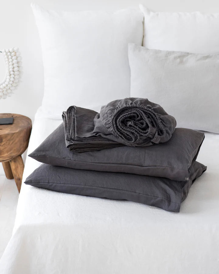 Charcoal gray linen sheet set (4 pcs)