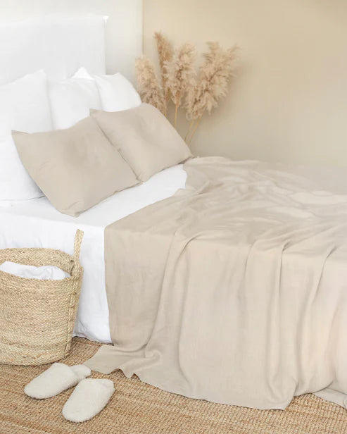 Natural linen flat sheet