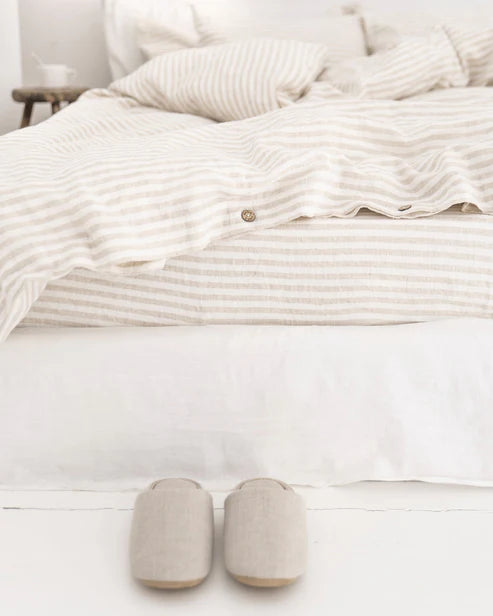 Striped in natural linen sheet set (4 pcs)